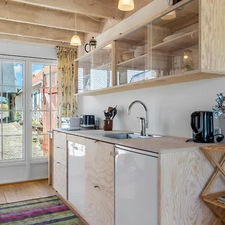 アパート Gorgeous Apartment In Nexo With Wifi *
